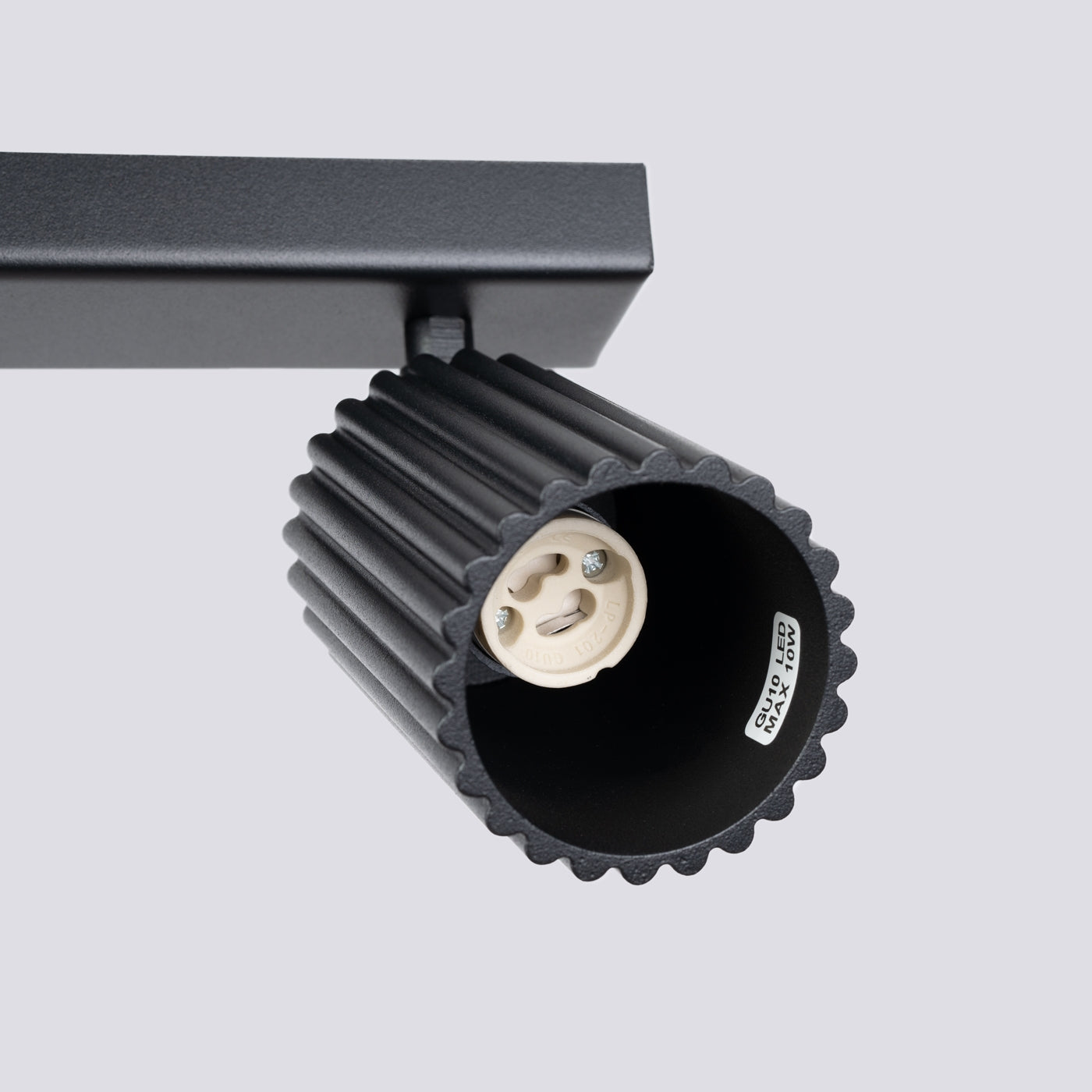 94ded62fc9ca329fa1dd34e7699fd469