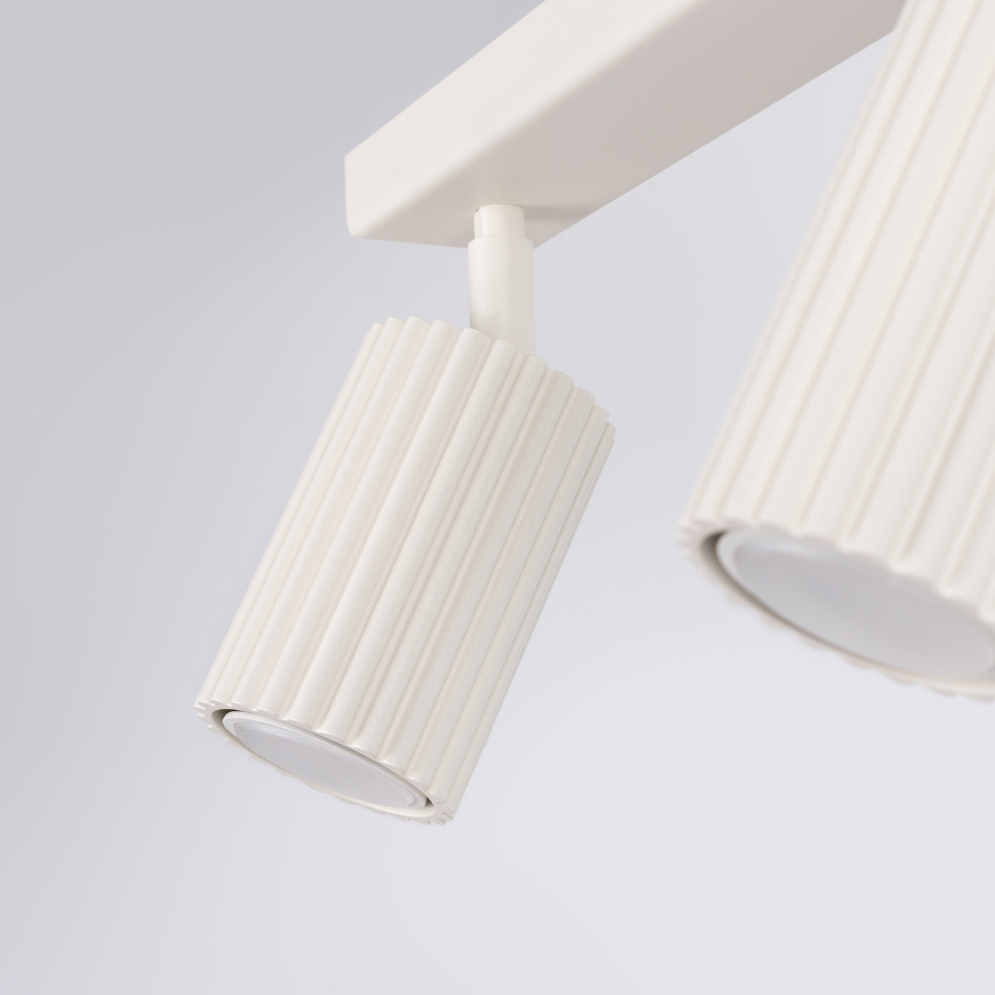 185298b3271281d8f3ba5b2883bdf2f9