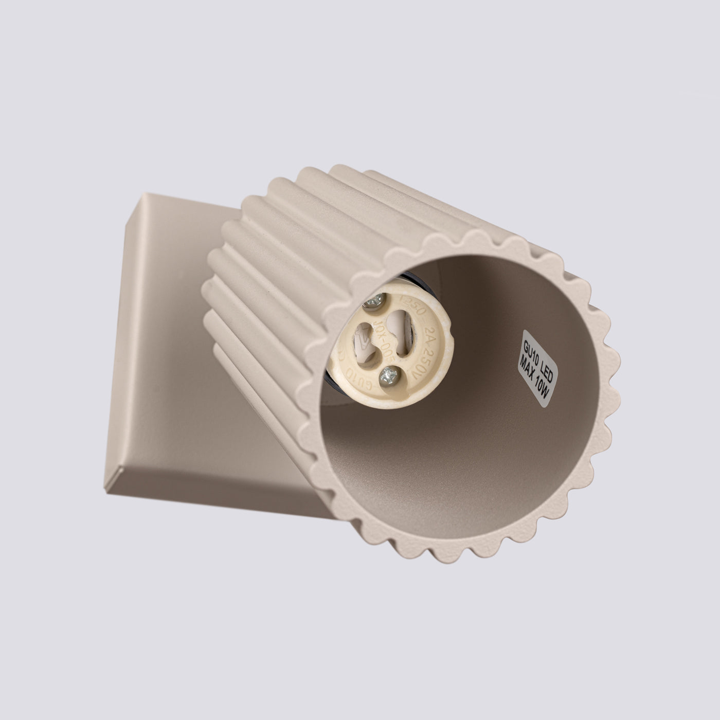 951eccd3dbd36f545b8a1212974d7020