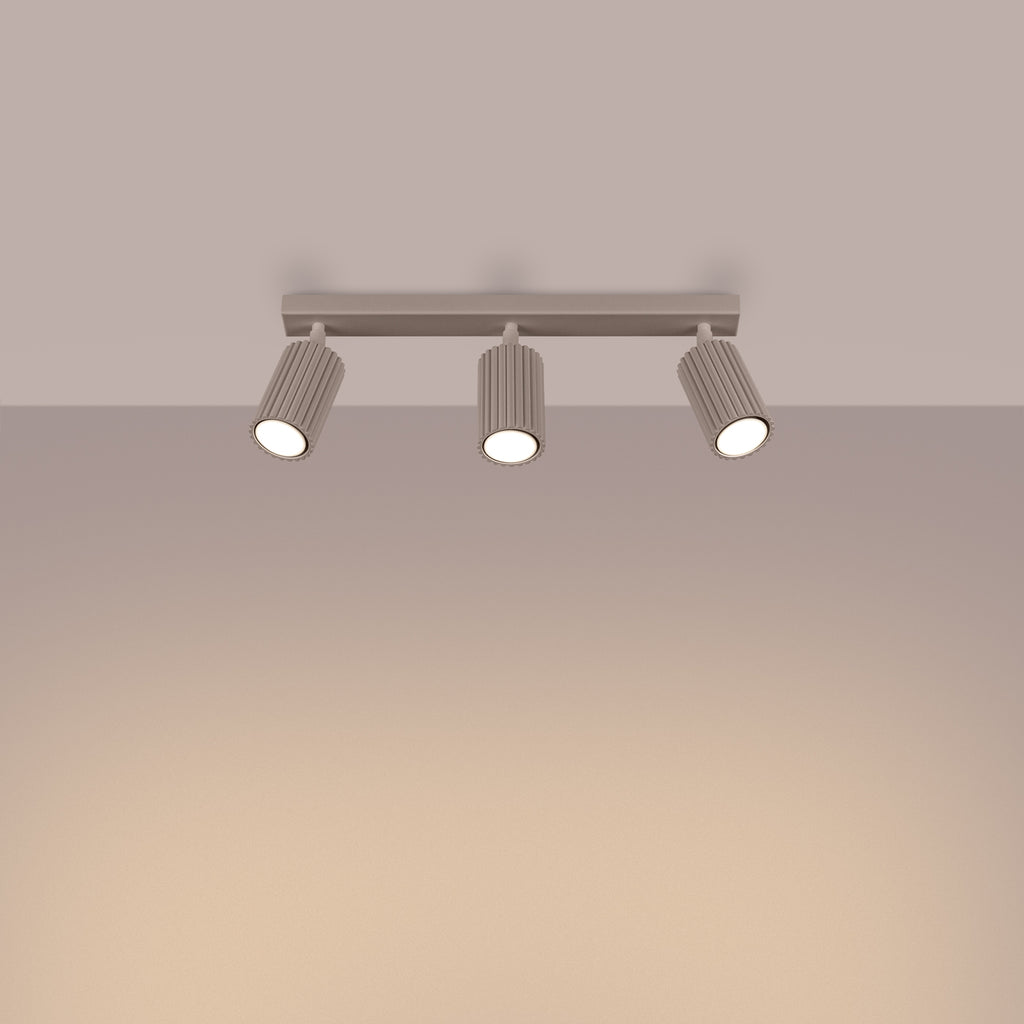 1ac51d12b088b9ce08ad1b3cffa1698e