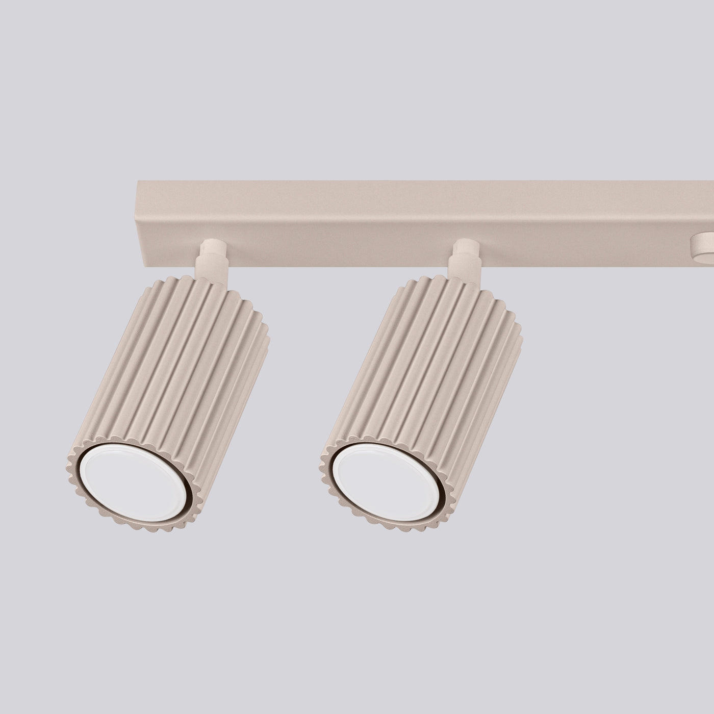 aa8fe93c21abc5672d4aec5d0e0be860