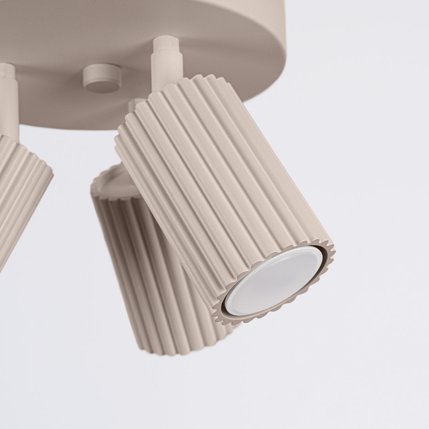 d498b64624f4afde154f73da7c5f3caa